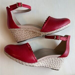 Red Scalloped Women's Wedges